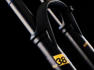 Présentation de la nouvelle fourche Öhlins RXF 38 m.2